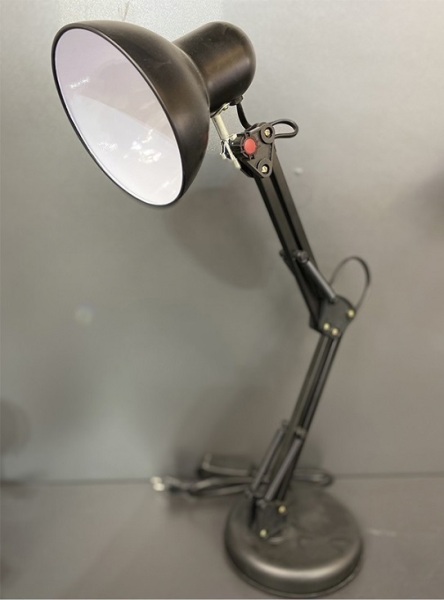 Lampă de birou XX 811 BK