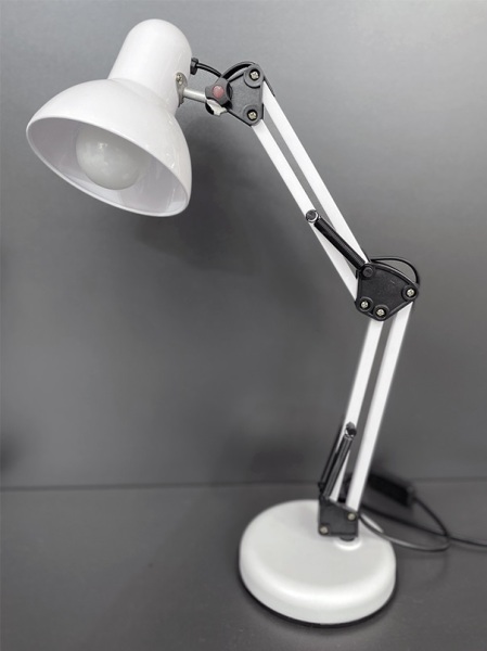 Lampă de birou XX 811 WH