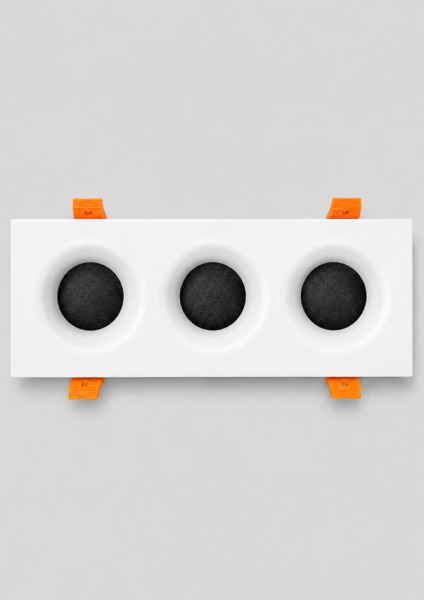 Spot CH 1608F-3 WH square 247*85*31mm